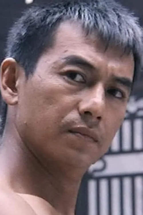 Jue Tit-Woh ha trabajado con Austin Wai Tin-Chi en 2 ocasiones