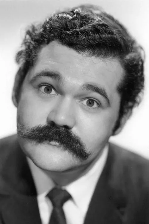 Avery Schreiber interpretando a Self