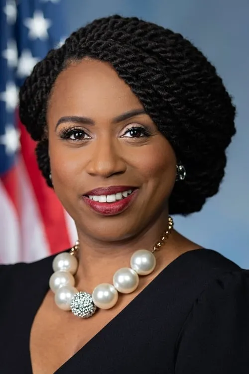 Jamila Thompson ha trabajado con Ayanna Pressley en 1 ocasiones