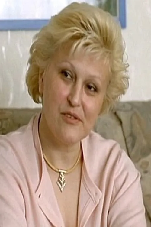 Actor Aysel Iscan