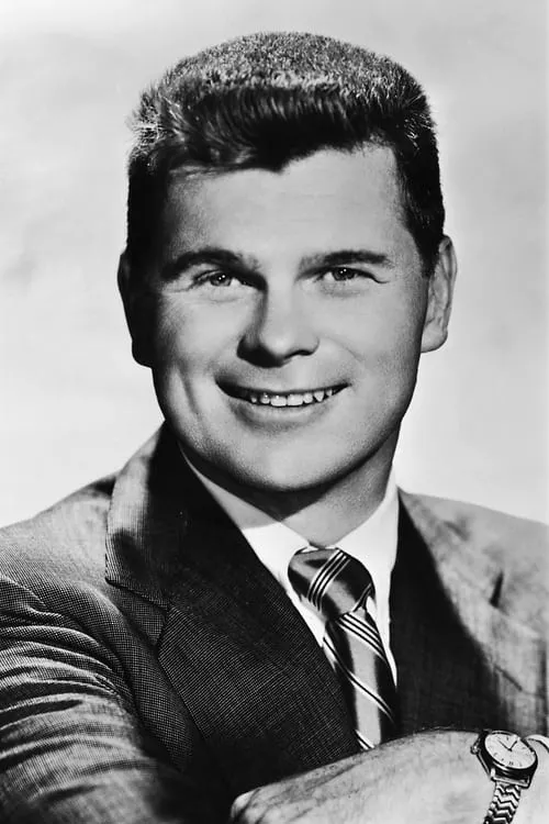 Barry Nelson interpretando a Bob McKellaway