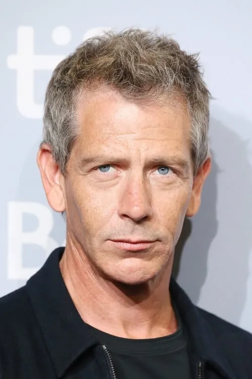 Foto de perfil del actor Ben Mendelsohn en el reparto