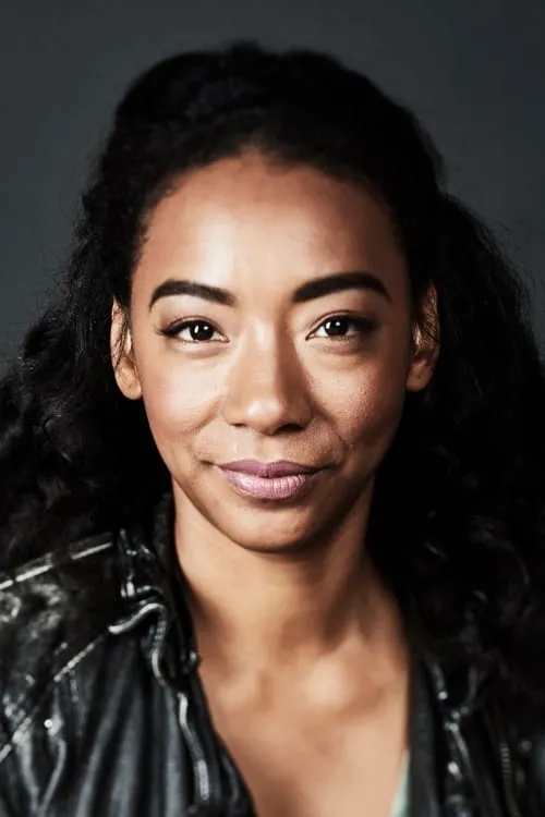 Sadie Rogers ha trabajado con Betty Gabriel en 1 ocasiones