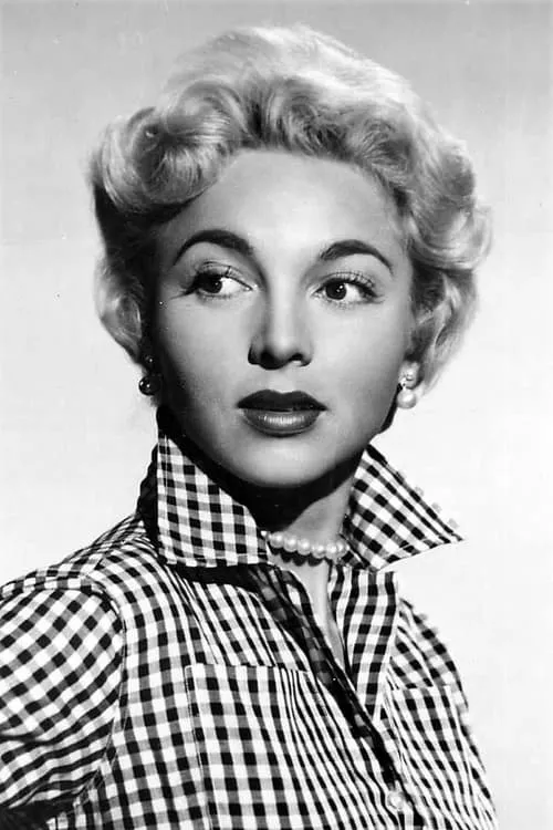 Beverly Garland interpretando a Nadine Story