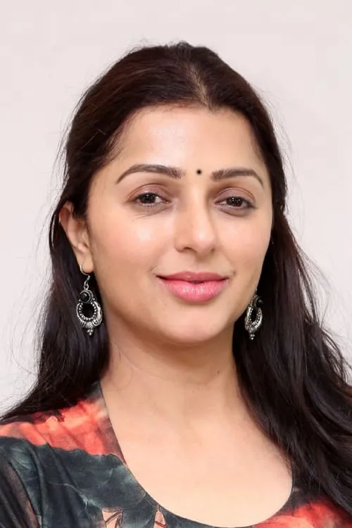 Bhumika Chawla interpretando a Kavitha / Savitha