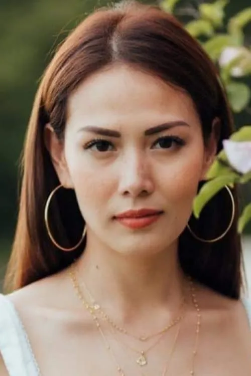 Actor Bianca Manalo