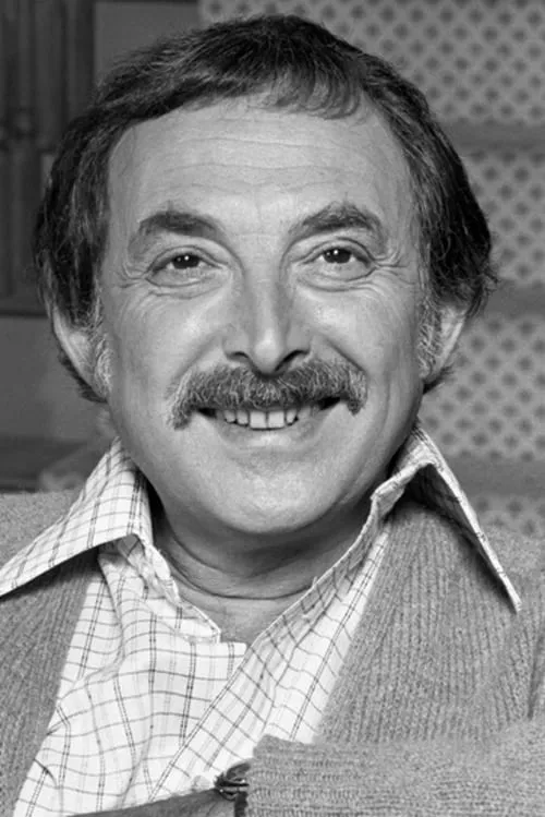 Actor Bill Macy