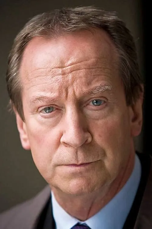 Bill Paterson interpretando a Colin