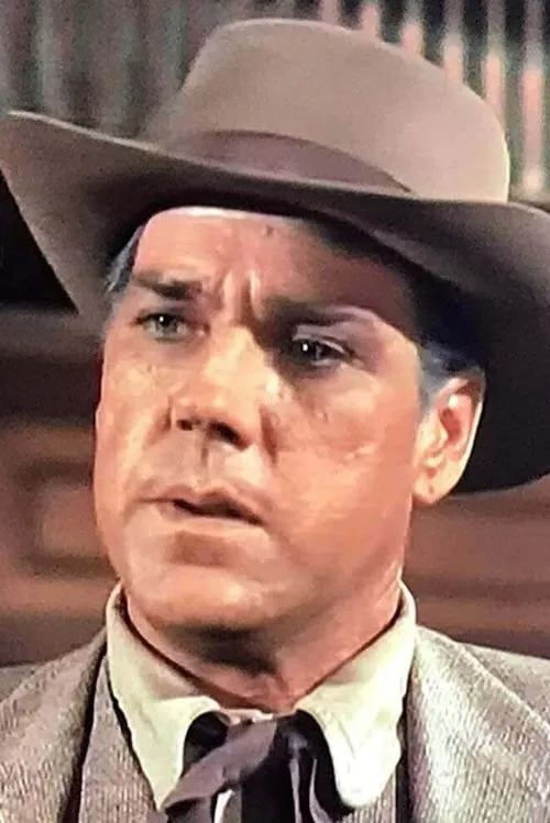 Foto de perfil del actor Bing Russell en el reparto