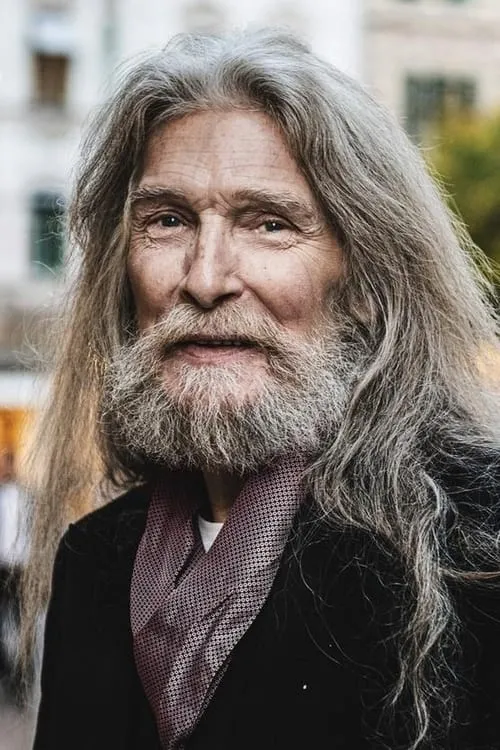 Foto de perfil del actor Björn Andrésen en el reparto