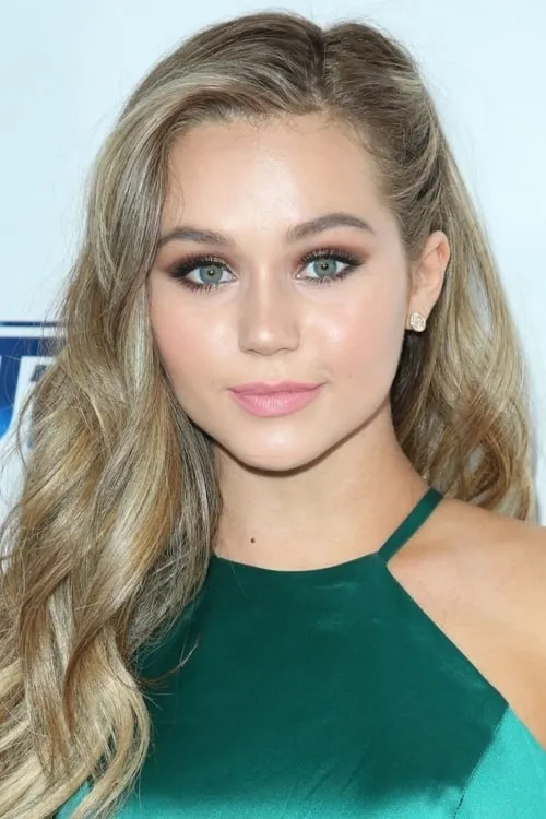 Brec Bassinger en el reparto