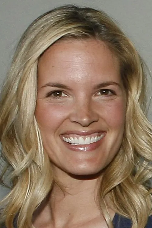 Bridgette Wilson-Sampras interpretando a Fran Donolly