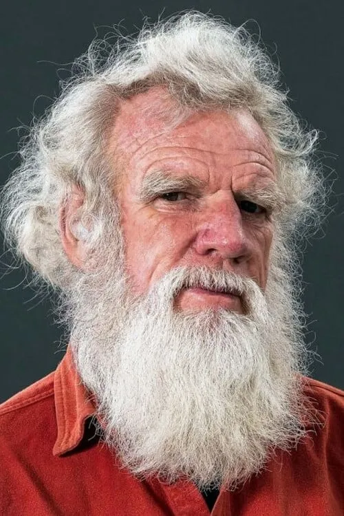 Bruce Pascoe interpretando a Self