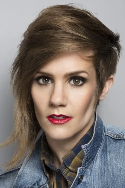 Actor Cameron Esposito