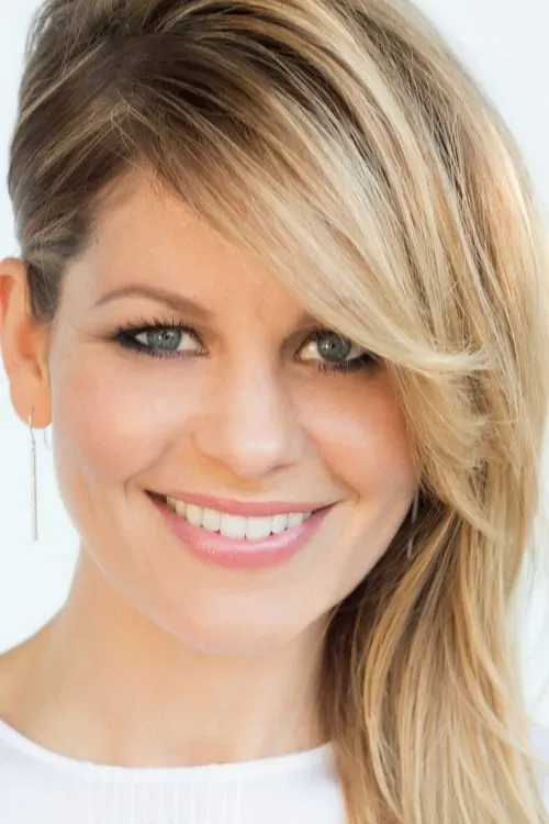 Candace Cameron Bure interpretando a Samantha