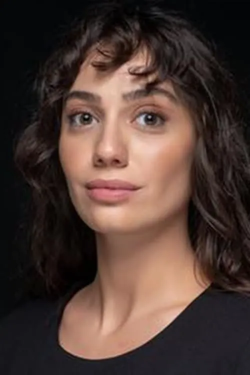 Actor Cansu Mumcu