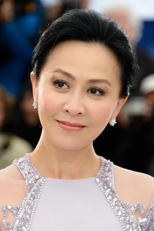 Carina Lau interpretando a Magistrate's wife