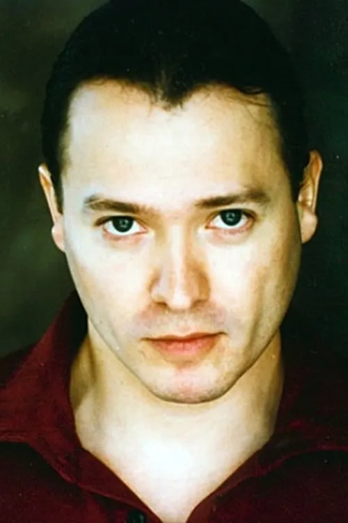 Actor Carlos Gallardo