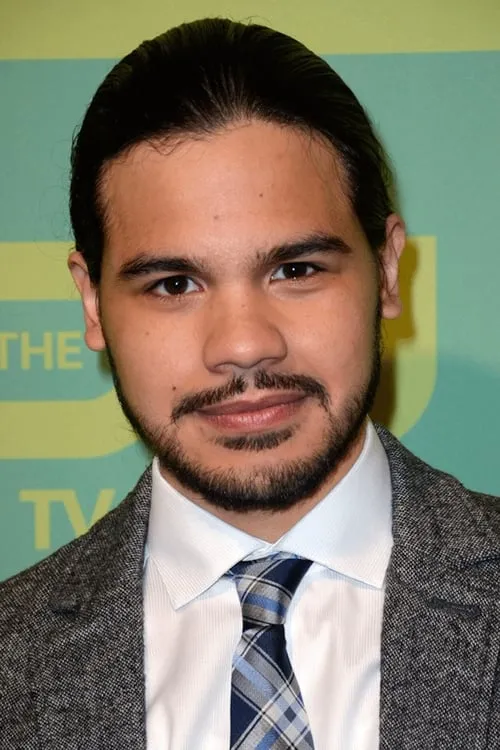 Carlos Valdes interpretando a Jerry