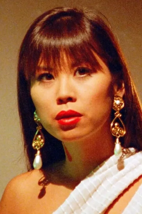 Actor Carolyn Liu