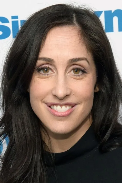 Catherine Reitman interpretando a Monique