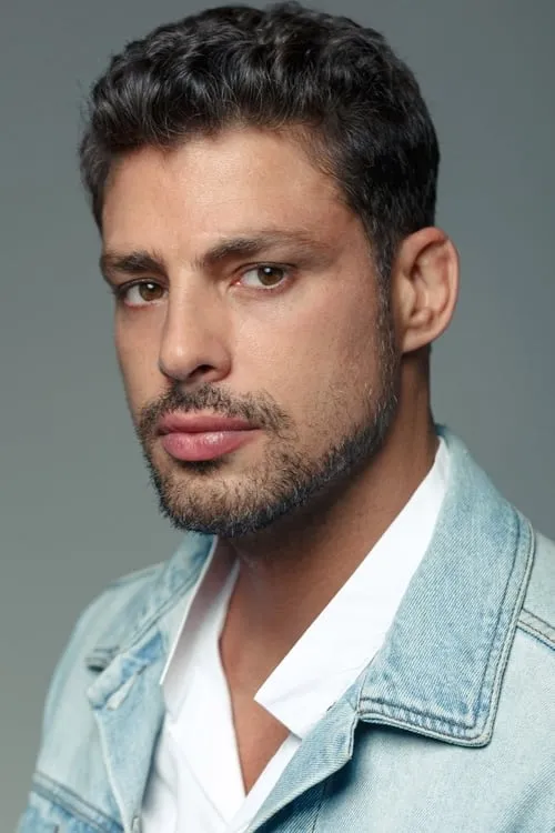 Actor Cauã Reymond