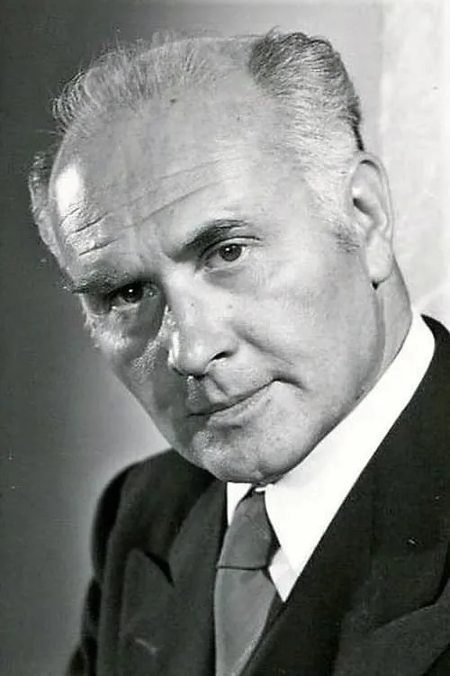 Actor Charles Evans