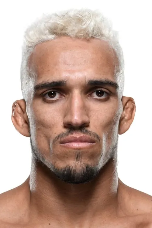 Mike Santiago ha trabajado con Charles Oliveira en 1 ocasiones