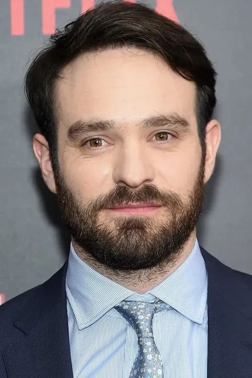 Charlie Cox interpretando a Carter