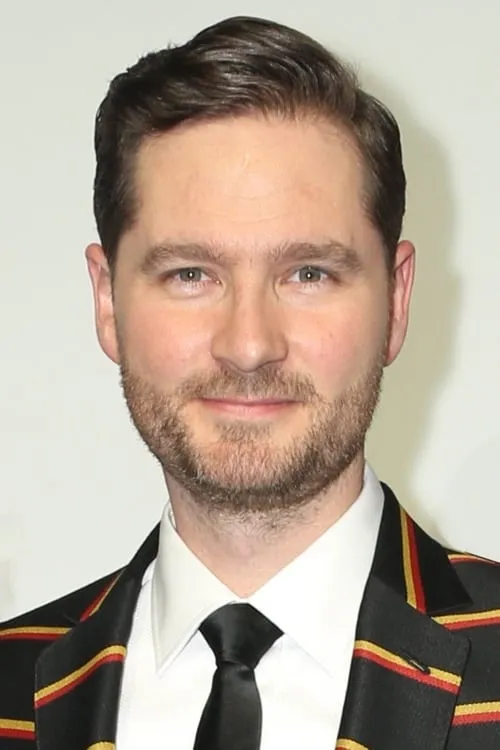 Charlie Pickering en el reparto