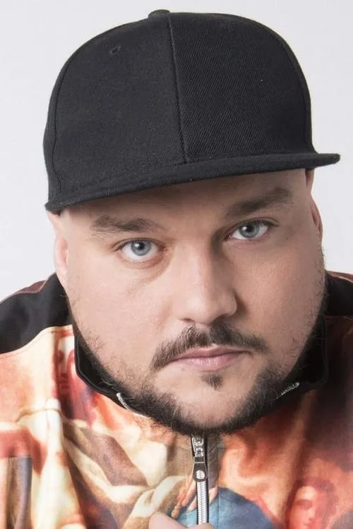 Actor Charlie Sloth