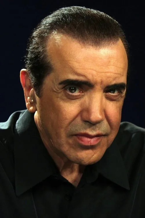 Chazz Palminteri interpretando a Self