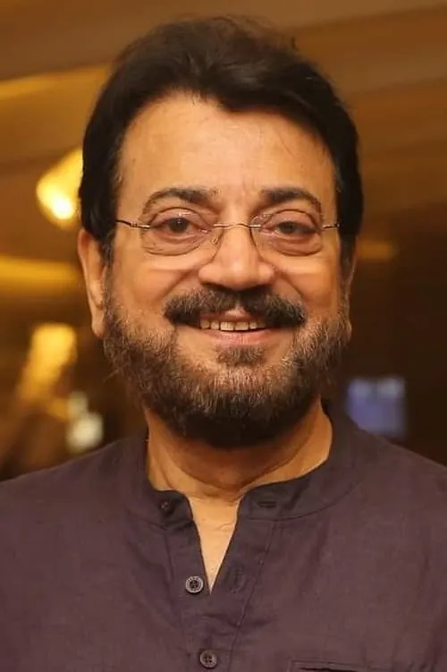 Chiranjeet Chakraborty interpretando a Deepanakar