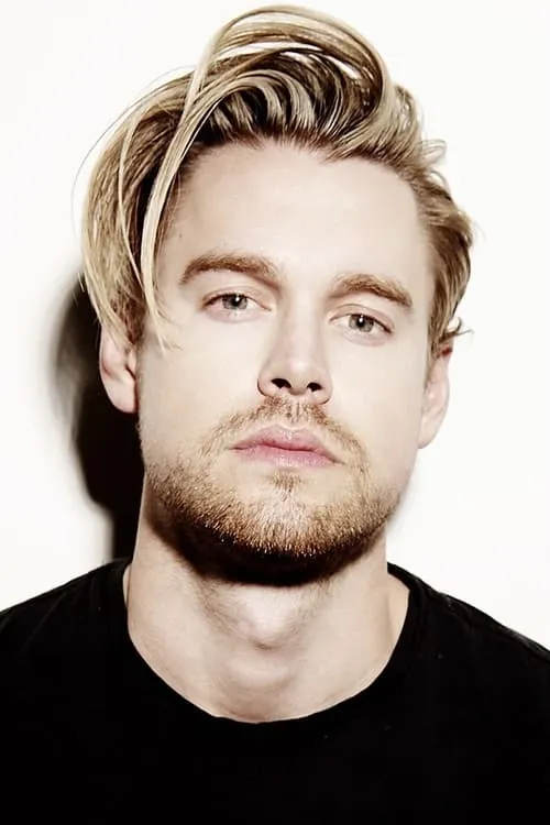 Foto de perfil del actor Chord Overstreet en el reparto