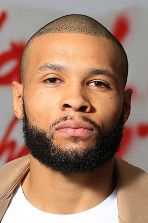 Chris Eubank Jr. interpretando a Self