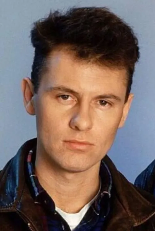 Foto de perfil del actor Chris Lowe en el reparto