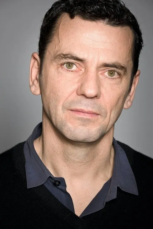 Christian Petzold interpretando a Self