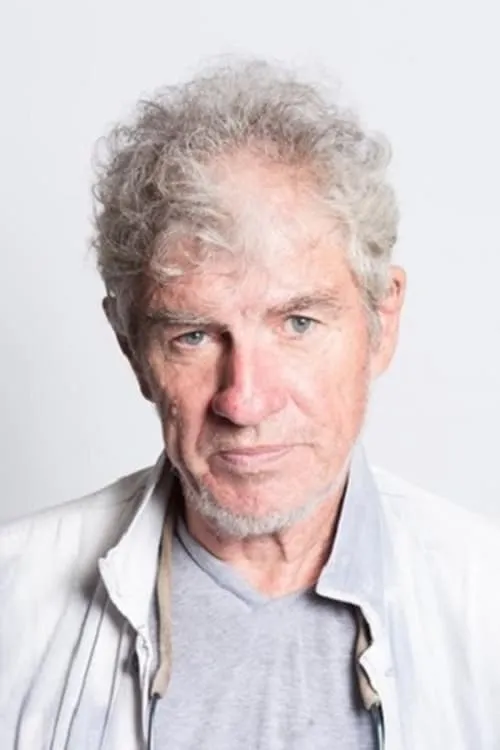 Christopher Doyle interpretando a Himself