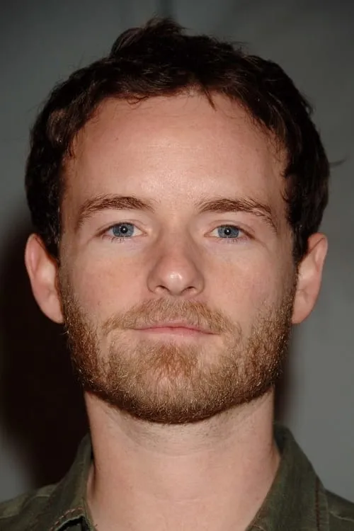 Foto de perfil del actor Christopher Masterson en el reparto