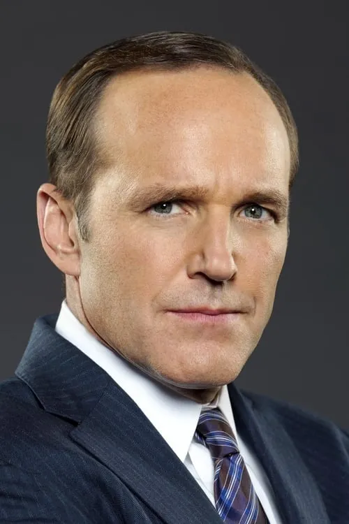 Clark Gregg interpretando a Marty