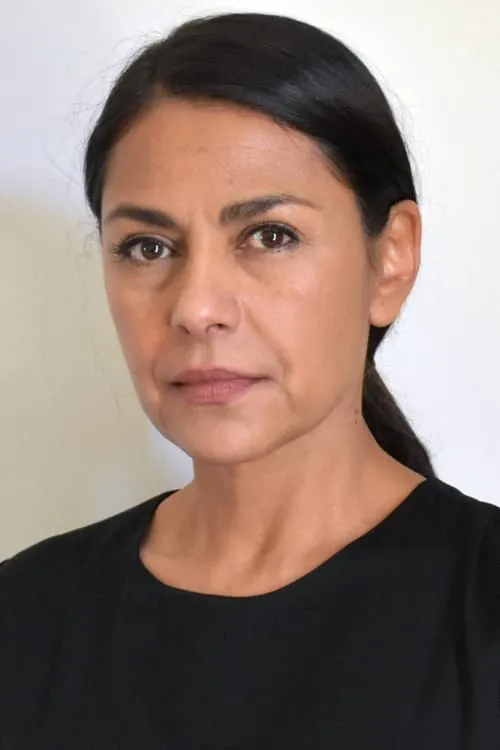 Actor Claudia Goytia