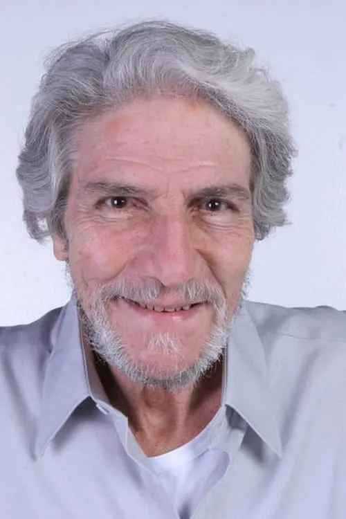 Actor Cláudio Cavalcanti