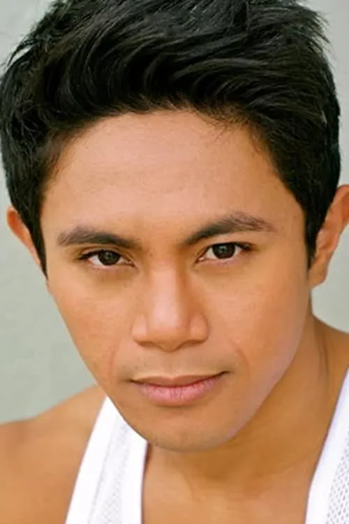 Actor Clifford Bañagale