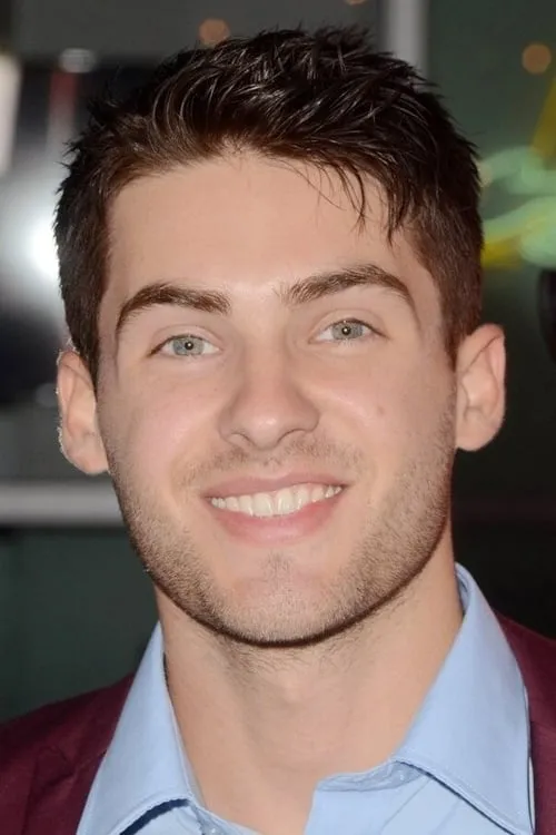 Foto de perfil del actor Cody Christian en el reparto