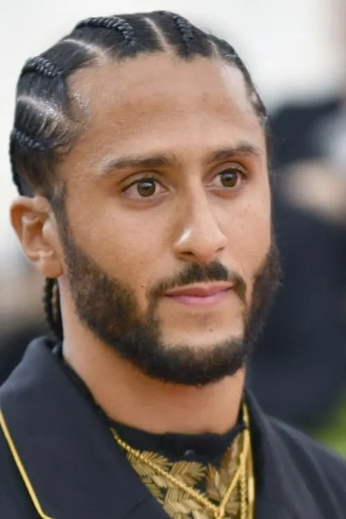 Colin Kaepernick interpretando a Self (archive footage)