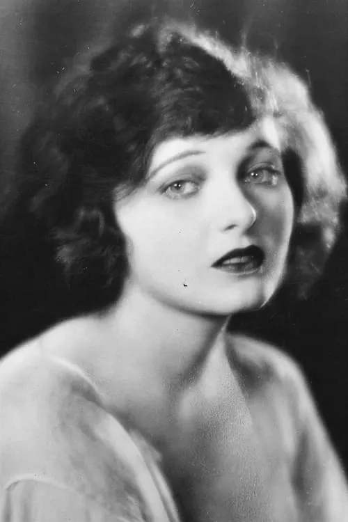 Corinne Griffith interpretando a Blanche Hildreth