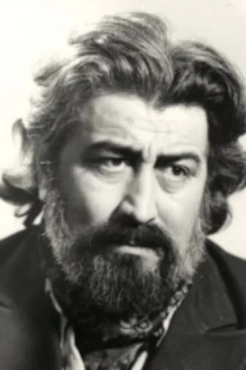 Actor Cornel Nicoară