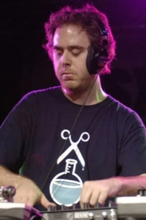 Cut Chemist interpretando a Himself