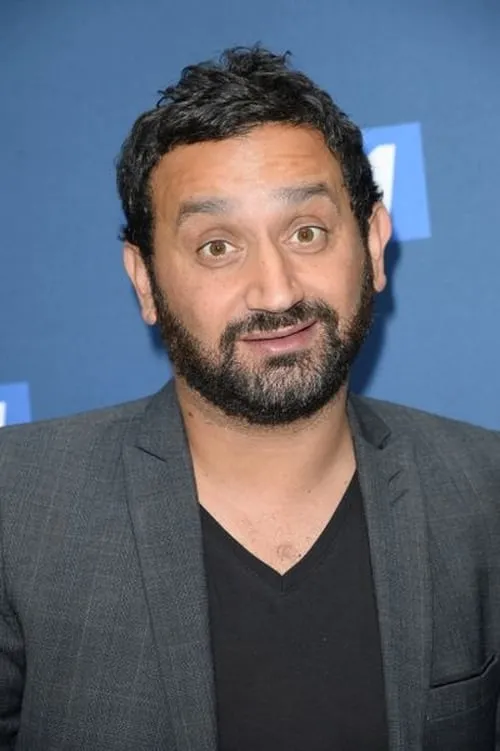 Cyril Hanouna en el reparto