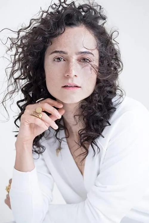 Actor Damayanti Quintanar